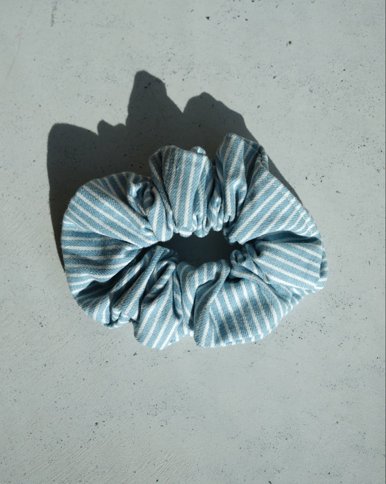 Scrunchie 04 - jeans striped